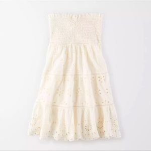 NEW American Eagle Cream Eyelet Strapless Smocked Dress Sz XL $50